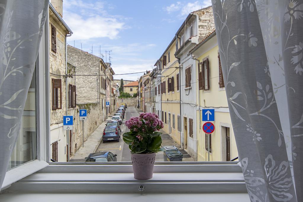 Center Apartment Tina Pula Exterior foto